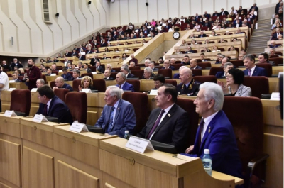 44 сессия Заксобрания: отказ от детских «репрессий», миллионы на дороги и уничтожение сельсоветов