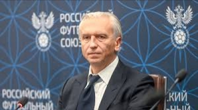 Дюков стрелки перевел на подрядчиков, сам в тени остался