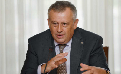 Губернатор Дрозденко сказал, что в Европе многодетные мечтают о таких болотах